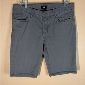 H&M Slim Fit Men's Charcoal Gray Flat Front Shorts